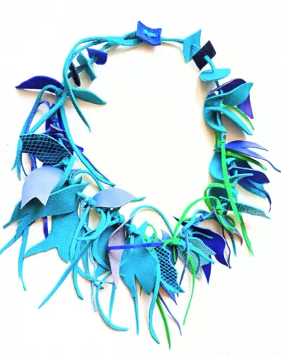 Colier turcoaz handmade din piele naturala ,asimetric si unicat
