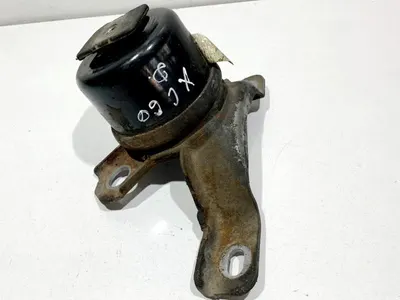 Suport / tampon motor 30793318 Volvo XC60 facelift (2013-2017) 2.4 d5 D5244T15 215 cp
