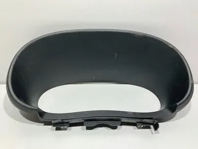Ornament / rama ceasuri bord 681019098R Dacia Dokker (2011-2017)
