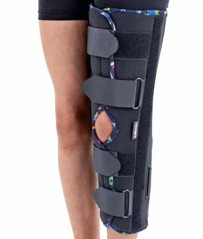 Triafix Genu Junior SRT332 – Orteza de Genunchi Fixa, Marimea 3