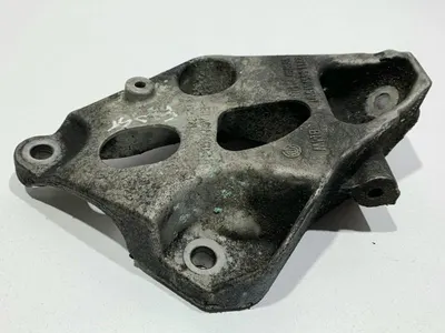 Suport motor stanga 6859415 BMW Seria 1 facelift (2015-2019) [F20] 2.0d B47D20A