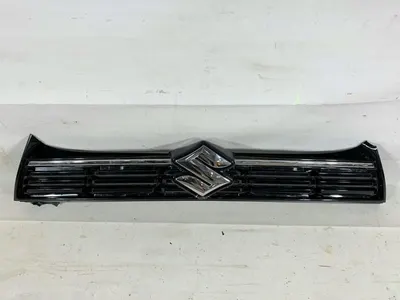 Grila centrala radiator (cu defect) 72111-63U0 Suzuki Vitara 4 facelift 2 (2024->)