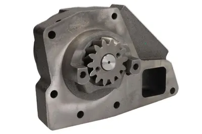 Pompa apa potrivit JOHN DEERE 250, 400, 440, 445, 450, 455, 4050, 4055, 4250, 4255, 4450, 4455, 4555, 4560, 4755, 4760, 4850, 4955, 4960, 500, 600, 650, 8450, 8560, 950, 960, 9500SH