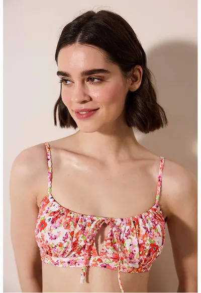 Sutien de baie cu model floral si decupaj - Rosu/Alb/Roz