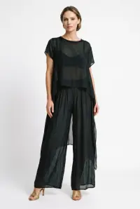 Bluza dama eleganta din matase si vascoza, asimetrica, vaporoasa, neagra