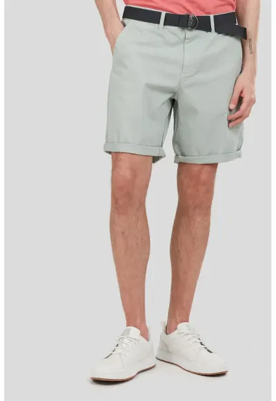 Pantaloni scurti chino cu croiala regular-fit si curea in talie North - Verde menta