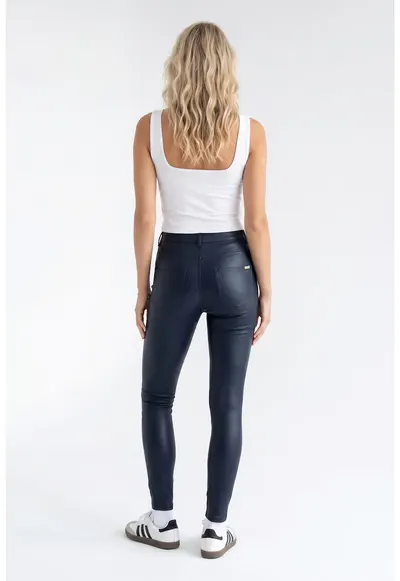 Pantaloni casual pentru femei - croi ajustat - lungime standard - cu nasturi si buzunare - din vascoza - M1343 - Bleumarin