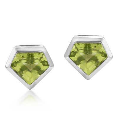 Cercei din aur alb cu peridote de 1.2ct