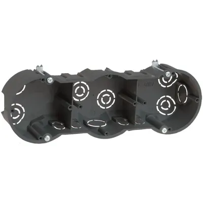 Doza KM40009 Tripla installation box pentru solid walls (in set with selfdrilling screws) 212x70x45