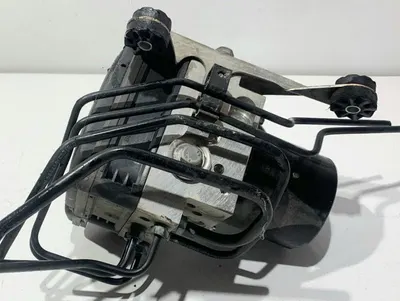 Pompa abs 6792478 BMW Seria 5 (2010-2017) [F11] 4.4 benzina N63B44