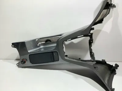 Consola centrala VP7M5X-18G380-ADW Ford Kuga (2008-2012)