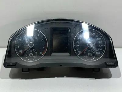 Ceasuri bord europa 5M0920872 Volkswagen Golf 6 plus (2009-2014) 1.2 tsi CBZA