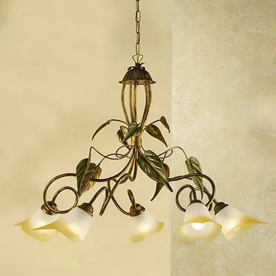 Candelabru Miranda.