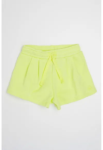 Pantaloni scurti cu talie ajustabila si pliuri frontale - Verde lime