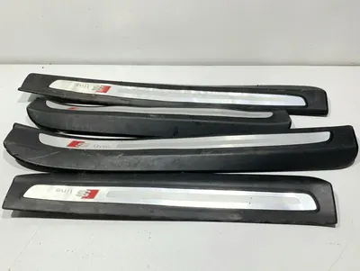 Set ornamente praguri s-line 4L0853376F Audi Q7 (2006-2010) [4L]