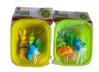 Mini cadita Engros cu jucarii din cauciuc, diverse culori