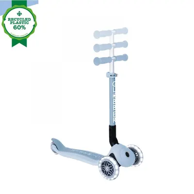 Trotineta Globber Junior ECO Albastru, pliabila, ghidon din aluminiu reglabil, roti cu Led, greutate admisa 50 kg