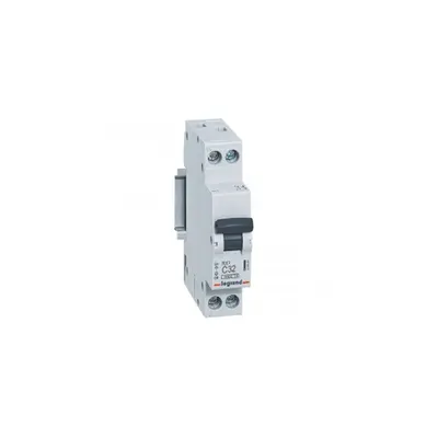 Siguranta automata MCB RX³ 4500 - 1P+N 230 V~ - 32 A - C curba - neutral on left-hand side