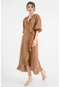 Rochie petrecuta de in cu maneci medii - Maro camel