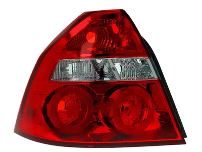 Stop tripla lampa spate stanga potrivit CHEVROLET AVEO LIMUZINA 2005-2008 - (Semnalizator alb, culoare sticla: rosu)