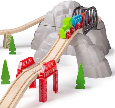Set de tren cu șine Bigjigs - Munte stâncos