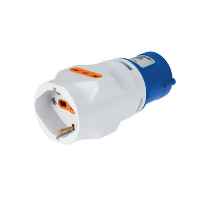 Ec690 Industrial Adaptor 16a 2p+e To Shuko Ip44