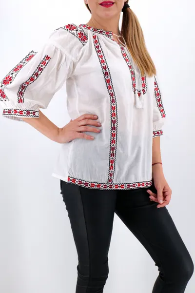 Ie Traditionala Rina 2