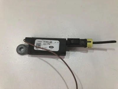 Amplificator antena hk83-18c901-ab Jaguar F-Pace (2016->) [X761]