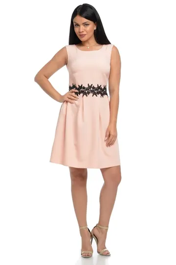 Rochie aplicatie dantela talie R15S somon/negru, Dress to Impress | marimea 36