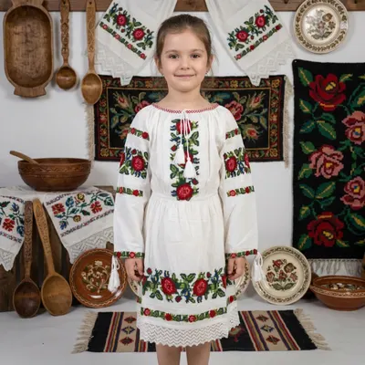 Rochie traditionala fetite Narcisa