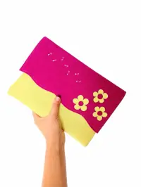 Plic in doua nuante,handmade, din piele naturala, cu flori ,unicat