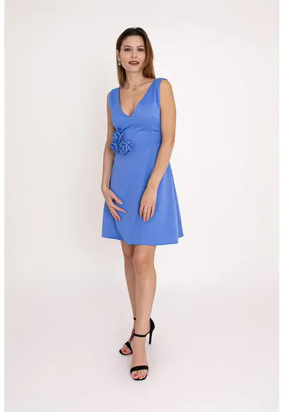 Rochie cu croiala in A si aplicatie florala Victory - Albastru azur
