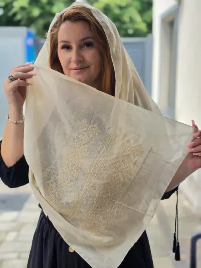 Marama cu broderie 34
