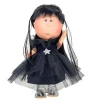 Papusa Nines D Onil, Mia Black Wednesday, cu miros de vanilie, 30 cm
