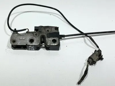 Broasca capota fata / motor 3C1823509D Volkswagen Passat B6 3C (2005-2010)