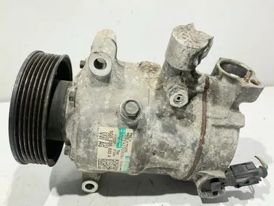 Compresor aer conditionat 5Q0820803A Seat Leon 2 facelift (2009-2012) 1.6 tdi CAYC