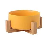 Bol ceramic pentru pisici, cu suport de lemn, galben, 12.8 cm