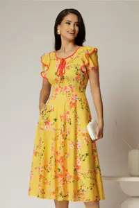 Rochie midi galbena de zi cu imprimeuri forale si volanase la maneci