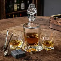 Set Decantor de Lux Twist cu Pahare si Pietre de Whisky, in Cutie de Lemn