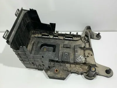 Suport / carcasa baterie 1K0915333H Volkswagen Golf 6 (2008-2013) 1.8 tfsi; 2.0 tdi CDAA; CBBB