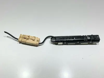 Amplificator antena 5N0035552C Volkswagen Tiguan (2007-2011)