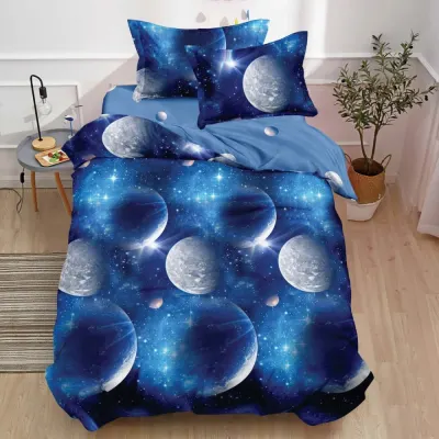(OFERTA TRIO) Lenjerie pat 1 PERSOANA, FINET, 4 piese, cu ELASTIC, Albastru, planete, spatiul cosmic