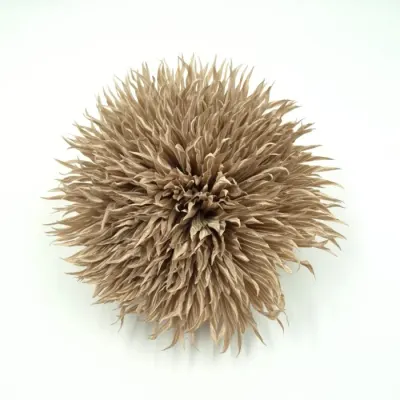 Brosa dama floare volumetrica bej inchis