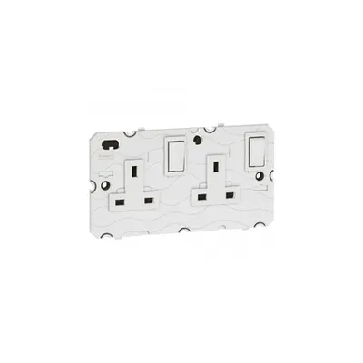 doi poli priza Arteor - BS 1363:2 - 13 A- 2P+E switched twin E- 2 module -alb