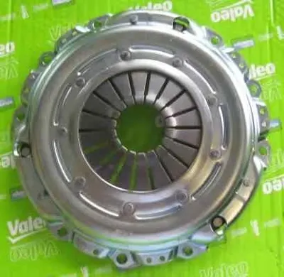 Set ambreiaj cu rulment (228mm) BMW Seria 3 (E36), 3 (E46), 5 (E34), 5 (E39), Z3 (E36), Z4 (E85) 2.0-2.5D intre 1990-2007