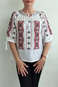 Ie Traditionala Emilia