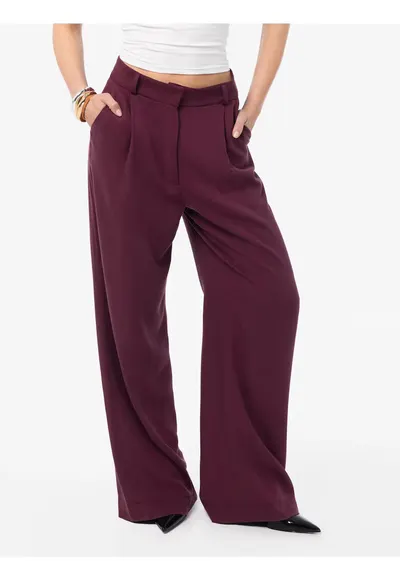 Pantaloni cu croiala ampla Naia - Visiniu