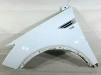 Aripa fata stanga culoare alba - frozen white Ford Kuga (2008-2012)