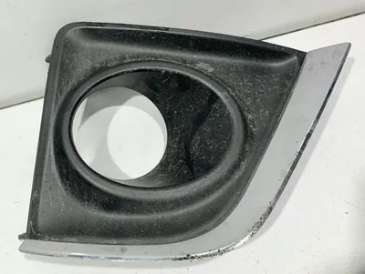 Grila bara proiector dreapta 81481-02400 Toyota Corolla (2012-2018)