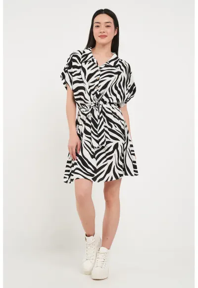 Rochie mini evazata cu nasturi si zebra - Alb/Negru